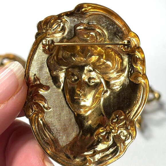 Vintage Gold Tone Brooch Bundle Capri  Amber stones - Picture 9 of 16